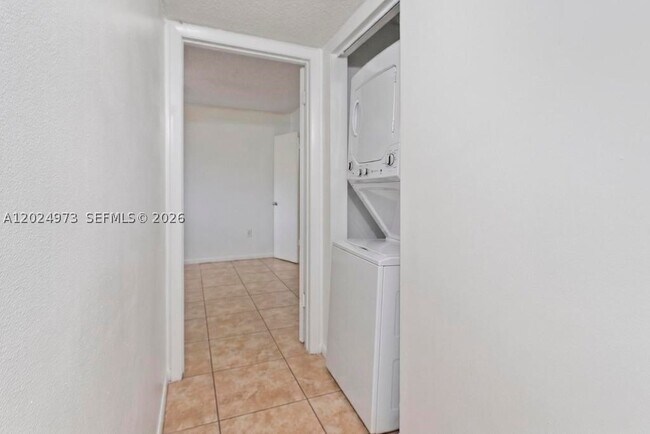 Building Photo - 7403 SW 152nd Ave