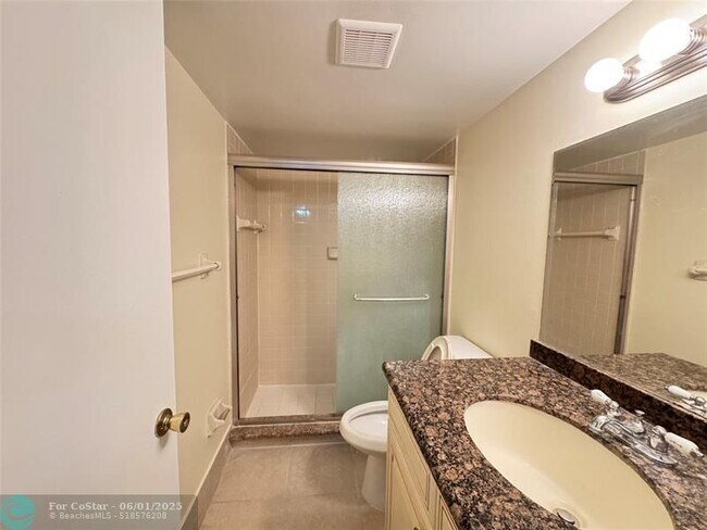 Building Photo - 12222 Royal Palm Blvd