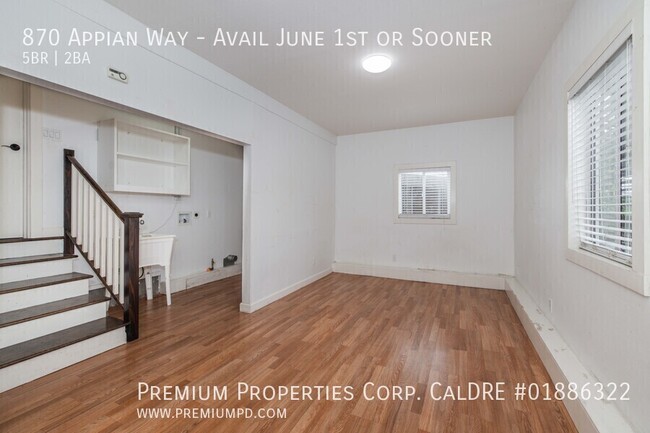 Building Photo - 870 Appian Way