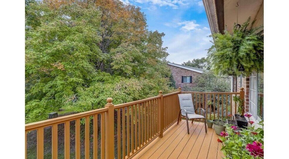Private view from balcony - 157 Linden Ln