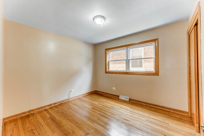 Building Photo - 5328 Latrobe Ave
