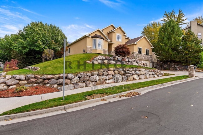 Building Photo - 13697 S Tom Shoemaker Cir