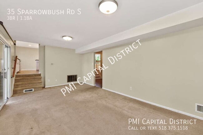 Building Photo - 35 Sparrowbush Rd S