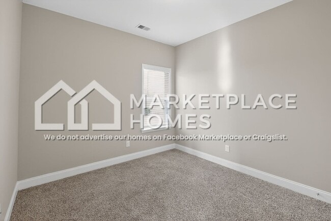 Building Photo - 8295 Blue Ridge Dr