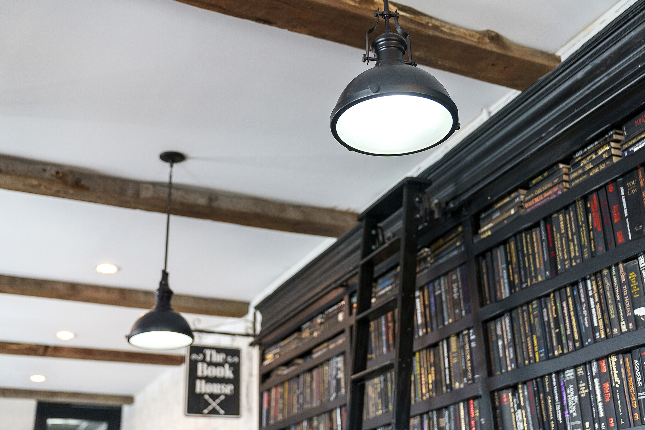 Building Photo - 43 W Markison Ave