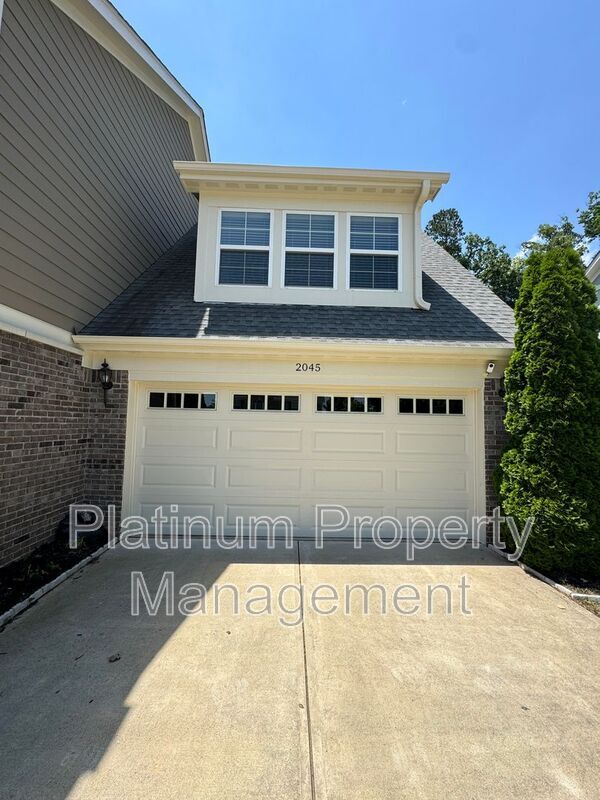 Building Photo - 2045 Birmingham Ct