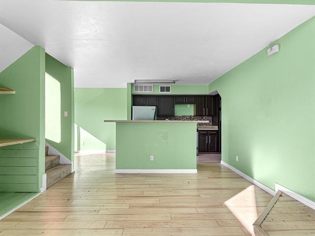 Building Photo - 2311 Basil Dr