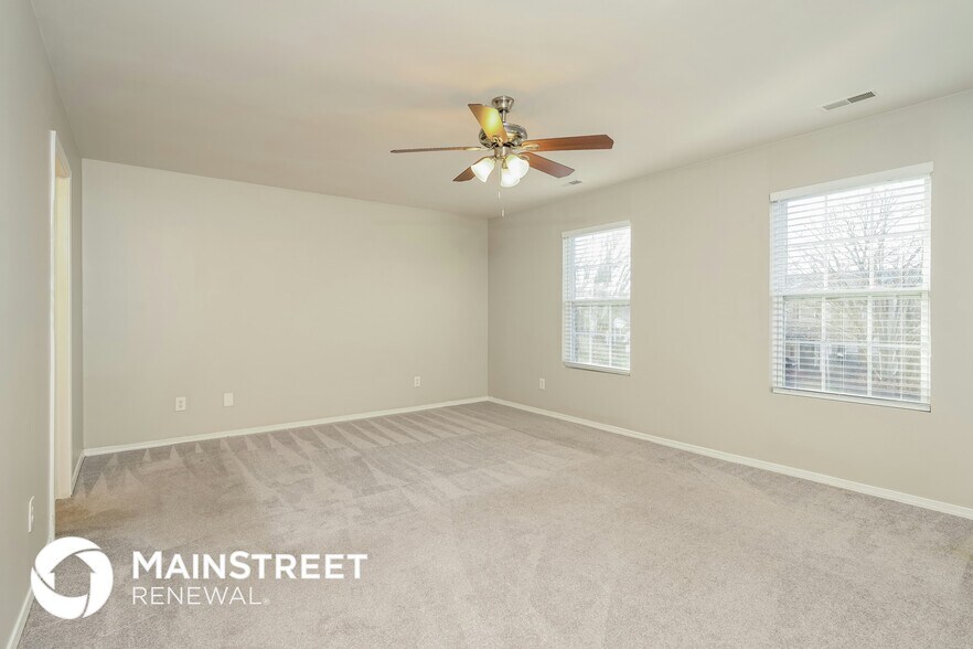Building Photo - 4460 Westhill Pl