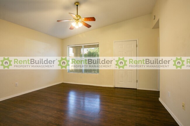 Building Photo - 5106 Park Ridge Rd NW