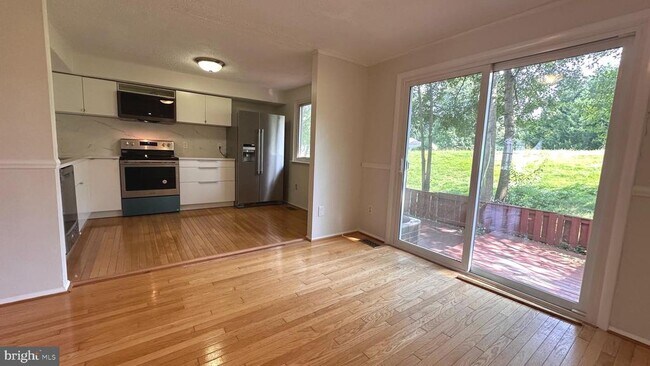 Building Photo - 13566 Bentley Cir