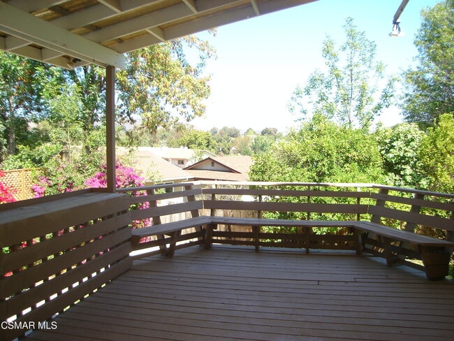 Building Photo - 662 Benson Way