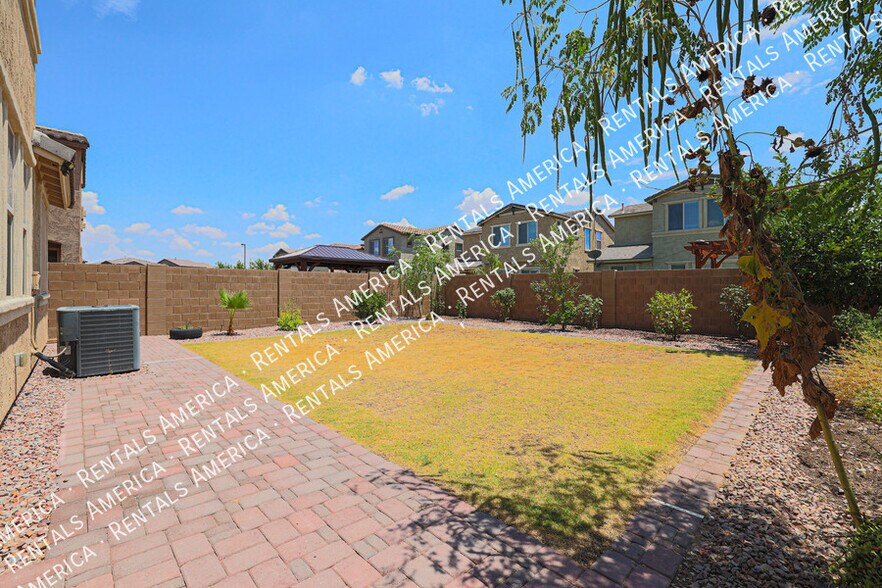 Building Photo - 3457 E Mia Ln