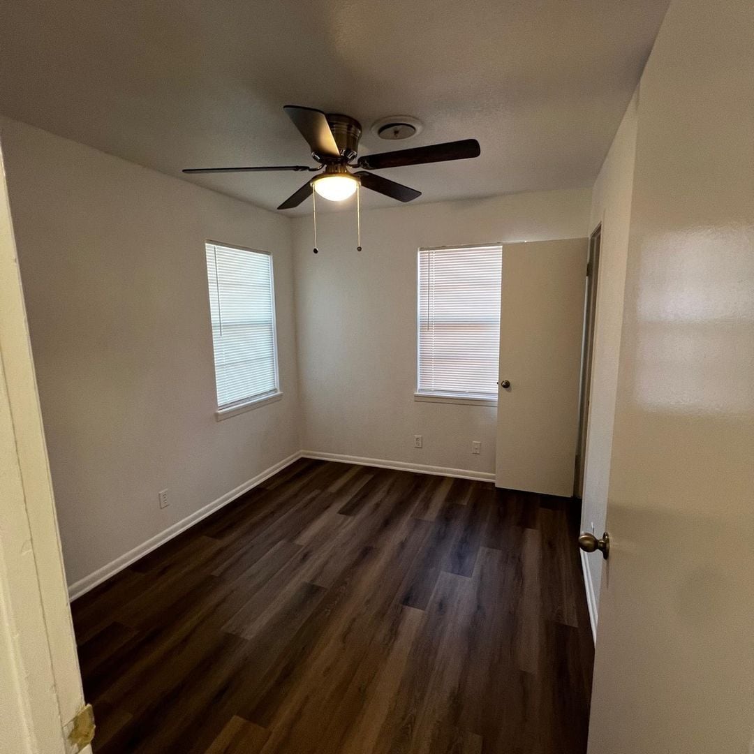 Building Photo - 3200 Zephyr Rd