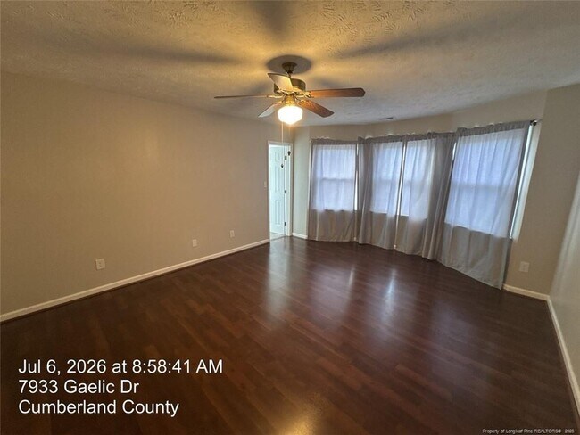 Building Photo - 7933 Gaelic Dr
