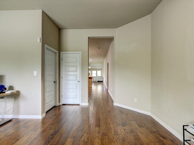 Building Photo - 4140 Van Ness Ave
