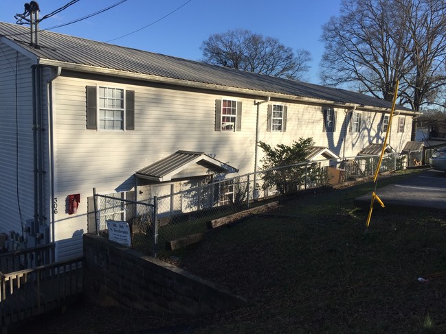 306 Page St & Units - Gateway Dalton