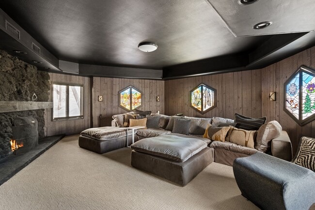 Building Photo - 126 Edgewood Ln