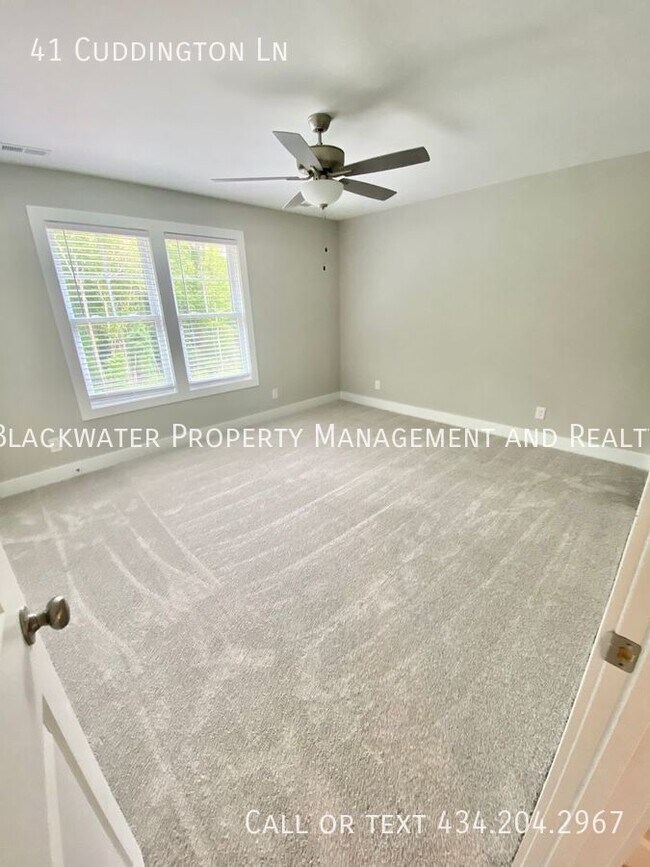 Building Photo - 41 Cuddington Ln