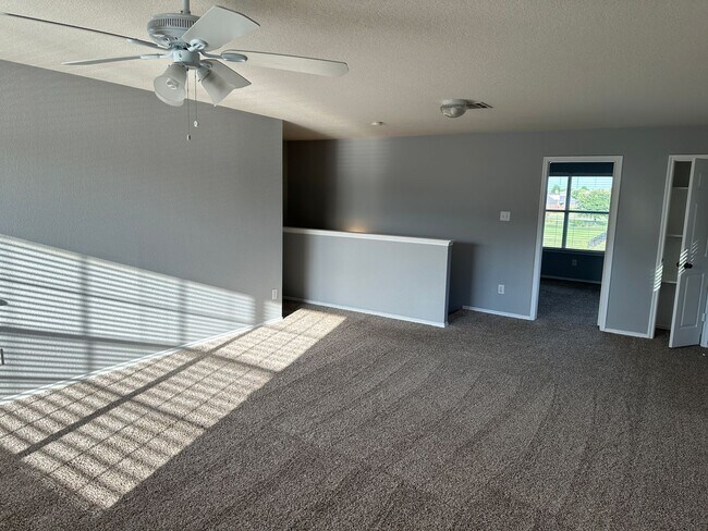 Building Photo - 10773 Braemoor Dr