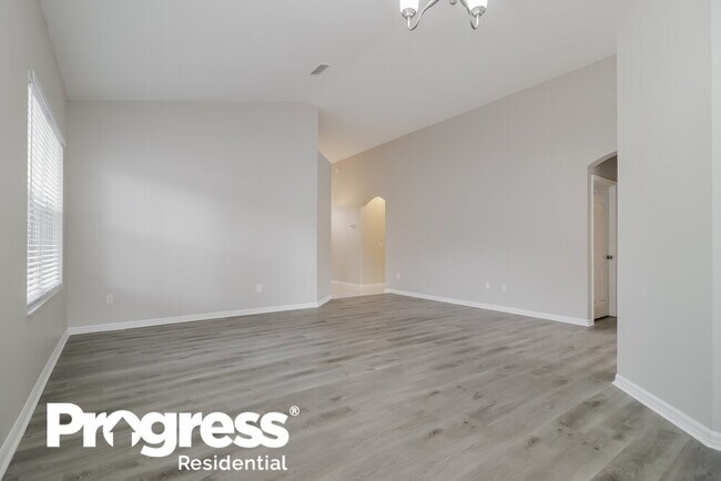 Building Photo - 166 Westmoreland Cir