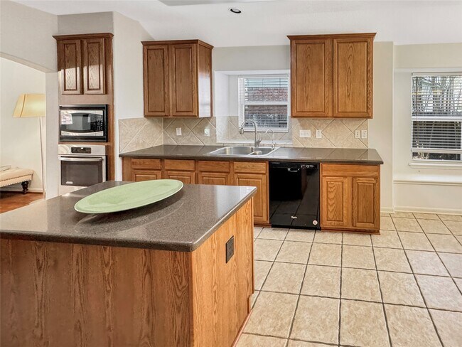 Building Photo - 62 N Abram Cir