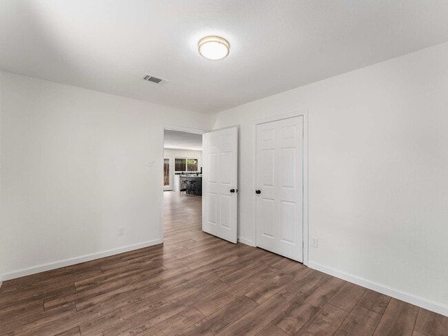 Building Photo - 1824 Arundel Dr