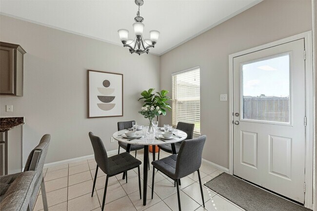 Building Photo - 9807 Opal Rock Dr