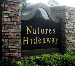 Building Photo - First-Floor 2BR/2BA Condo in Gated Nature’s Hideaway – Pool, Playground & Convenient Westside Loc...