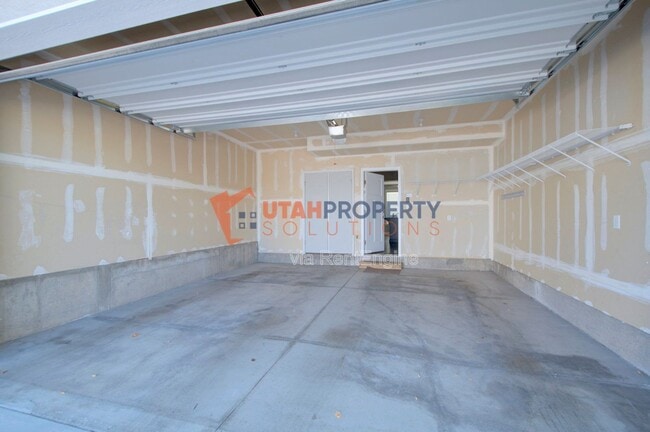 Building Photo - 12272 S Macdill Ct