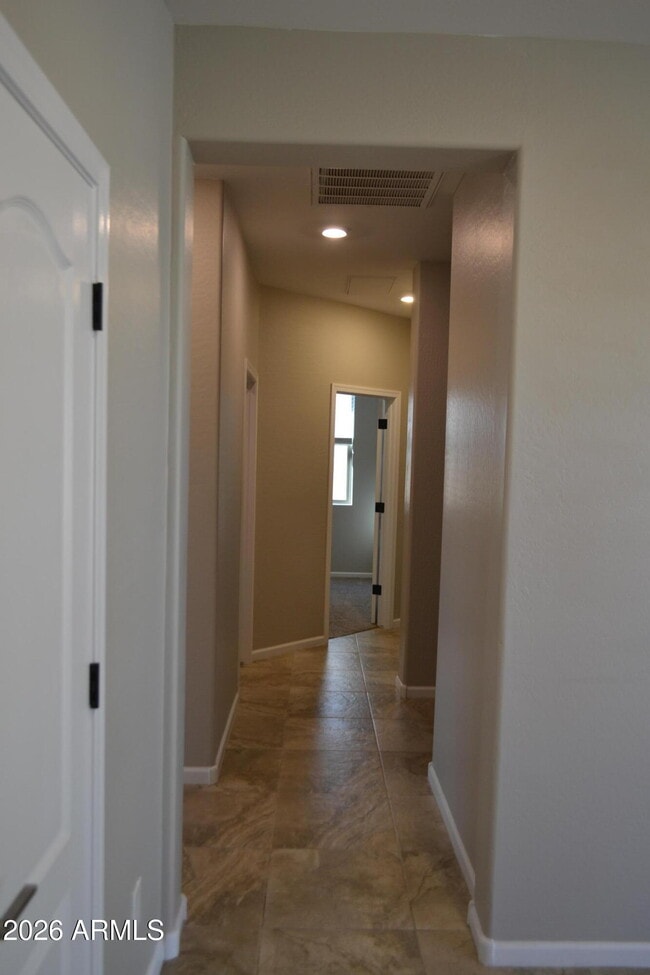 Building Photo - 11658 E Chevelon Trail