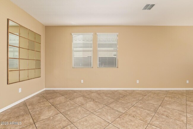 Building Photo - 2057 Kenton Way