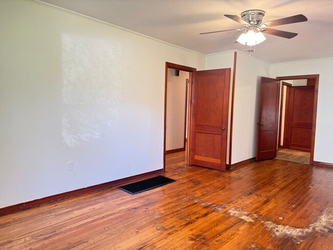 Building Photo - 3 Bed, 2 Bath Home in Grambling!