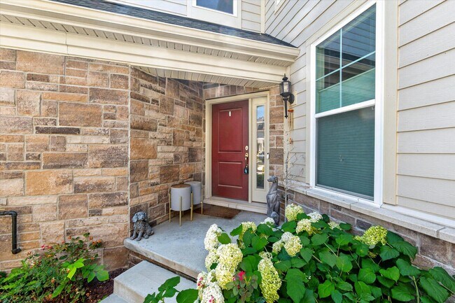 Building Photo - 3062 N Spurway Dr