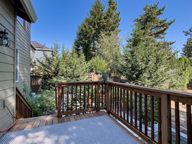 Building Photo - 9756 SW 171st Ave