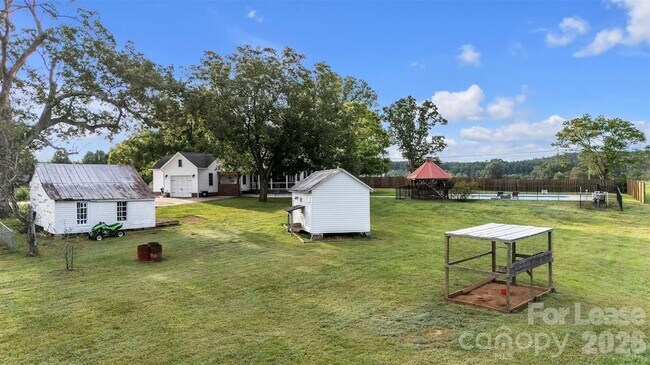 Building Photo - 462 Mock Mill Rd