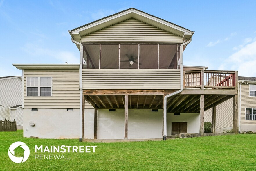 Building Photo - 7736 Gilmore Ln