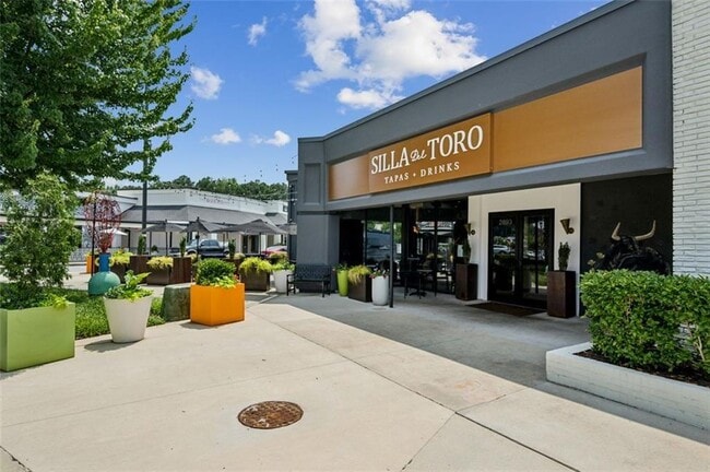 Building Photo - 2090 Emmet Pk Ln