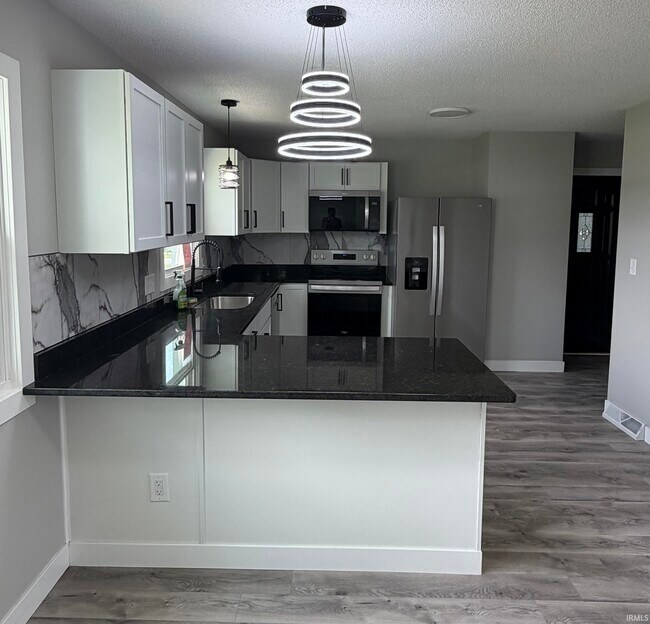 Building Photo - 4800 IN-37