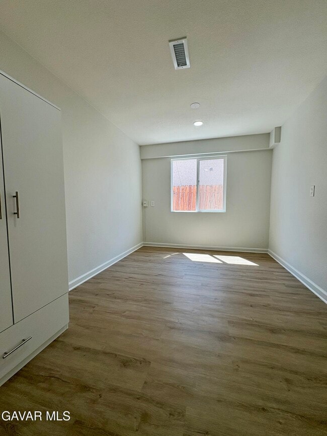 Building Photo - 2137 Estrella Ct