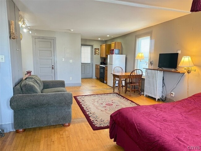 Building Photo - 1 S Jefferson St