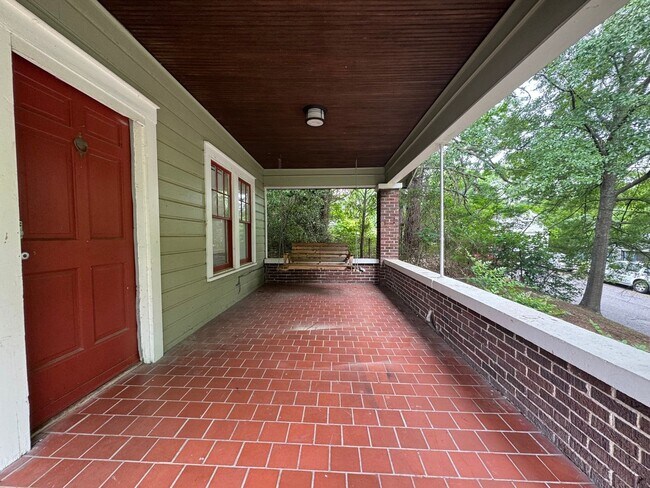 Building Photo - Charming 3BR House in Birmingham