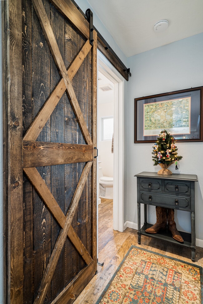 Building Photo - 8511 Fensmuir St