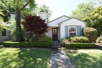 Building Photo - Walk to Inwood Village! Charming 3 bed 3 b...