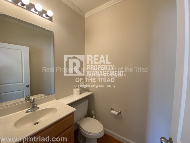 Building Photo - 2409 Autumn Mist Dr