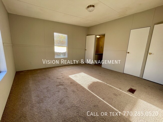 Building Photo - 25 Watercrest Ln