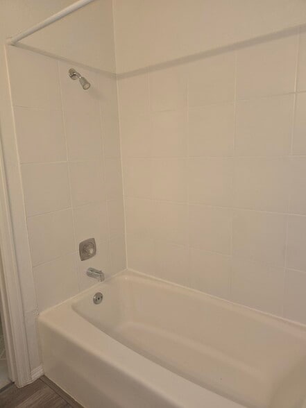 Building Photo - 3018 Bookcliff Ave