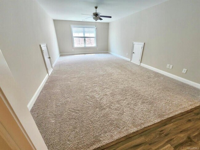 Building Photo - 8506 Melbourne Way