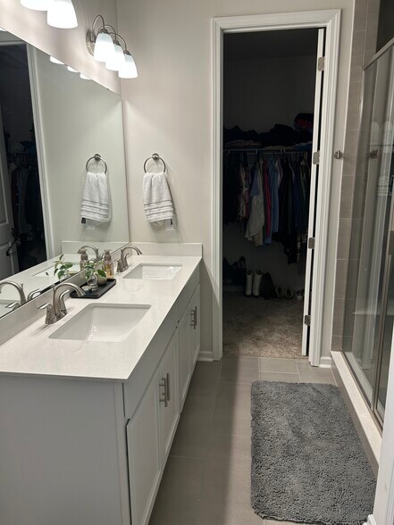 Building Photo - 6021 Caprera Way