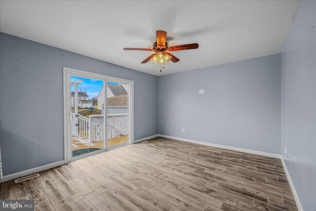 Building Photo - 448 Thayers Gull Dr