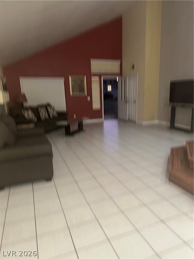 Building Photo - 7842 W Gilmore Ave